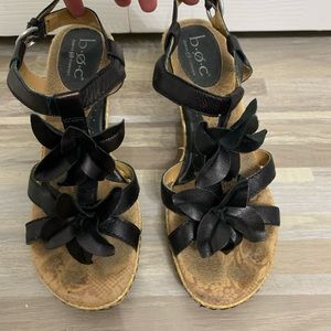 BOC Wedge black flower heels